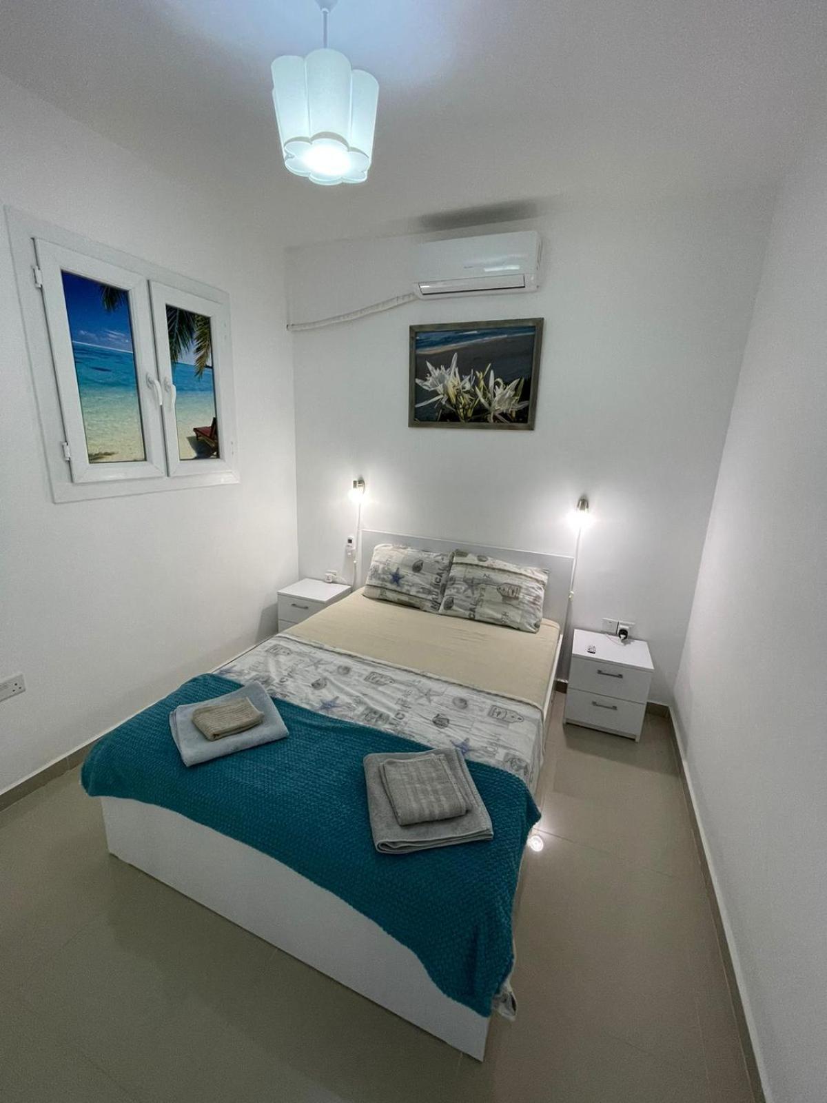 Blue Apartment In 5* Ceasar Resort Trikomo Extérieur photo